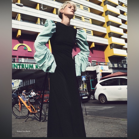 Like New Tory Burch Gathered Taffeta Sleeve Maxi Dress. - Picture 9 of 15